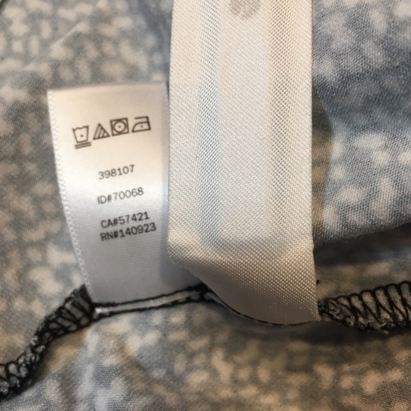 Ann Taylor LOFT Sleeveless Shift Dress - Picture 9 of 9